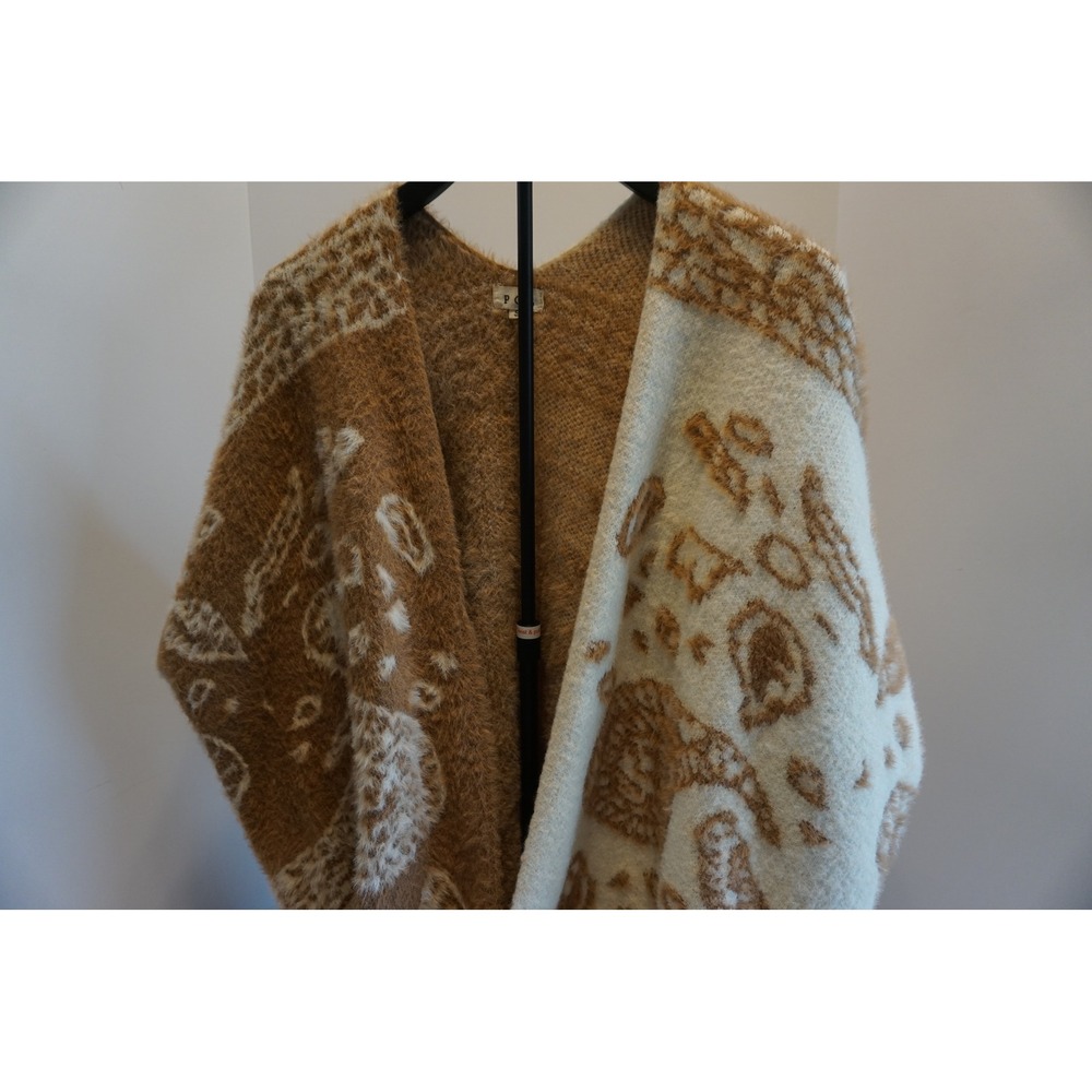 POL Paisley Fuzzy Knit Fringe Poncho Wrap Camel Cream GST317 Womens Small - Picture 2 of 9